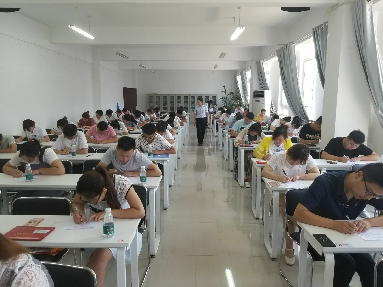 上海it外包_it技術宅技術_it技術外包